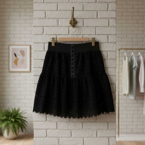 Reformation Dresses & Skirts - REFORMATION WENCH FRONT DETAIL SKIRT